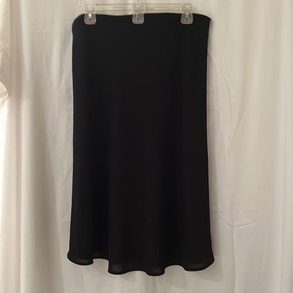 Ingenuity black skirt